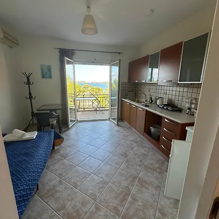 Seapine * Lassi (Kefalonia)