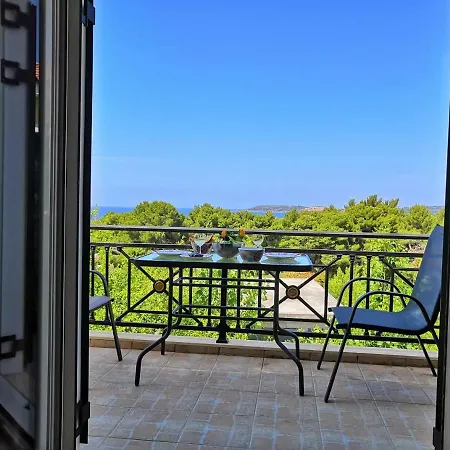 Seapine Apartment